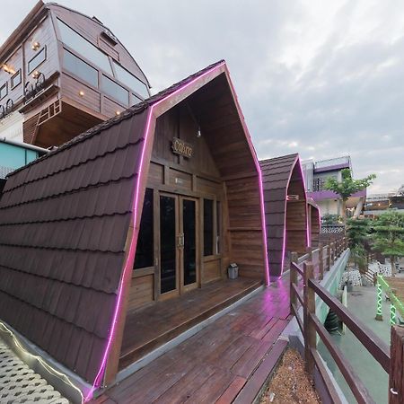 Urbanview Hotel Cianjur City Park By Reddoorz Bagian luar foto