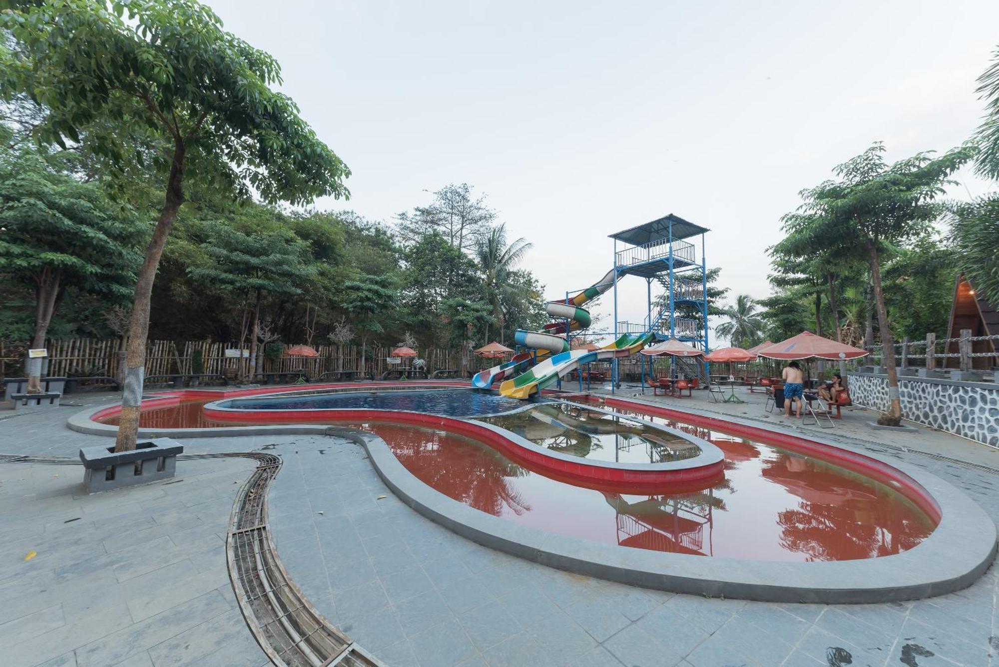 Urbanview Hotel Cianjur City Park By Reddoorz Bagian luar foto